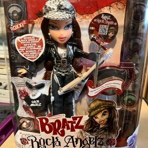 Bratz 20th Anniversary Rock Angelz Roxxi